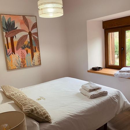 Apartamentos En El Valle Del Jerte Flores Para Angela Cabezuela Del Valle Exterior foto