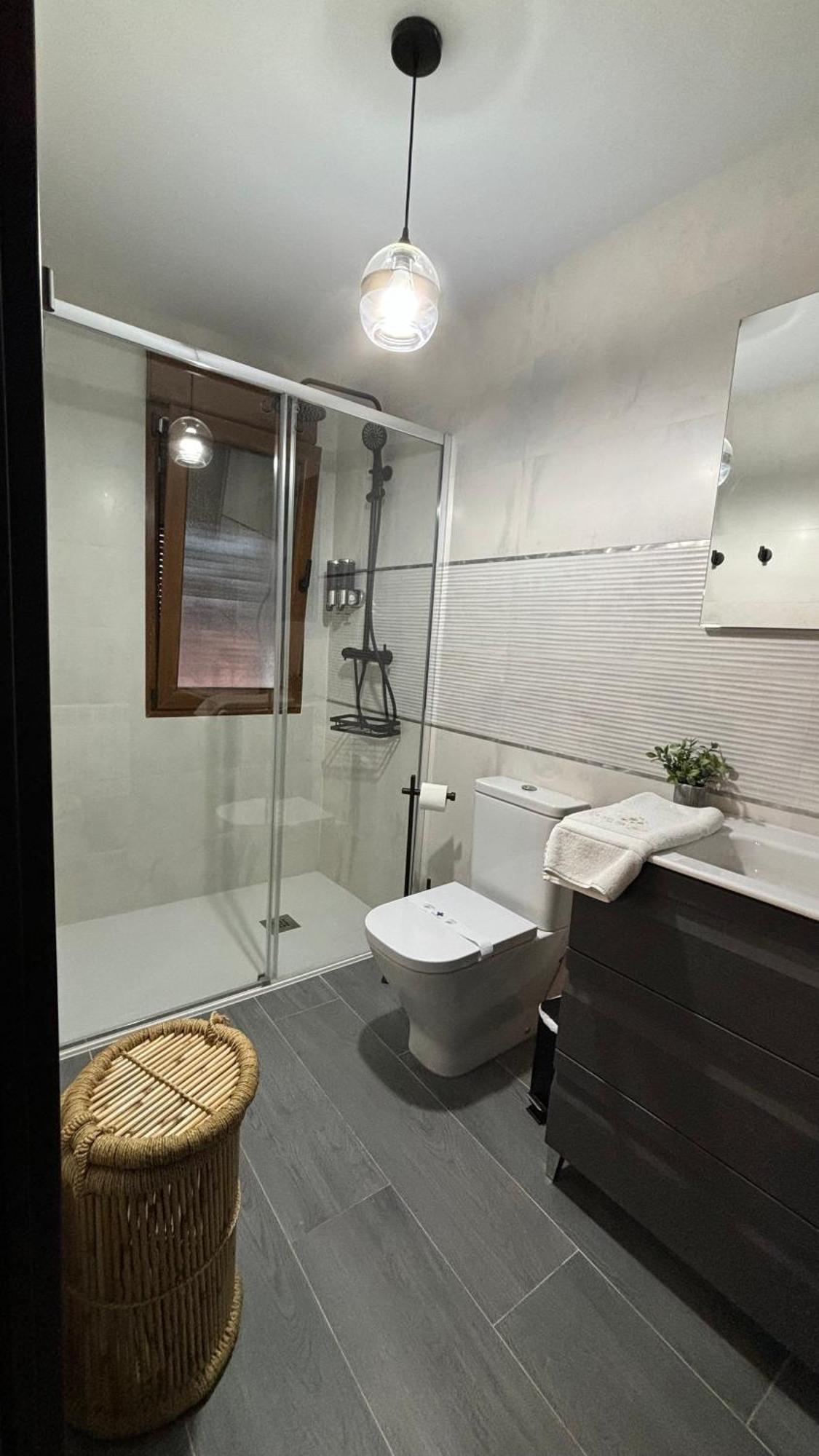 Apartamentos En El Valle Del Jerte Flores Para Angela Cabezuela Del Valle Exterior foto